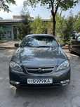 Автомобиль Lacetti сотилади 2020 йил механика