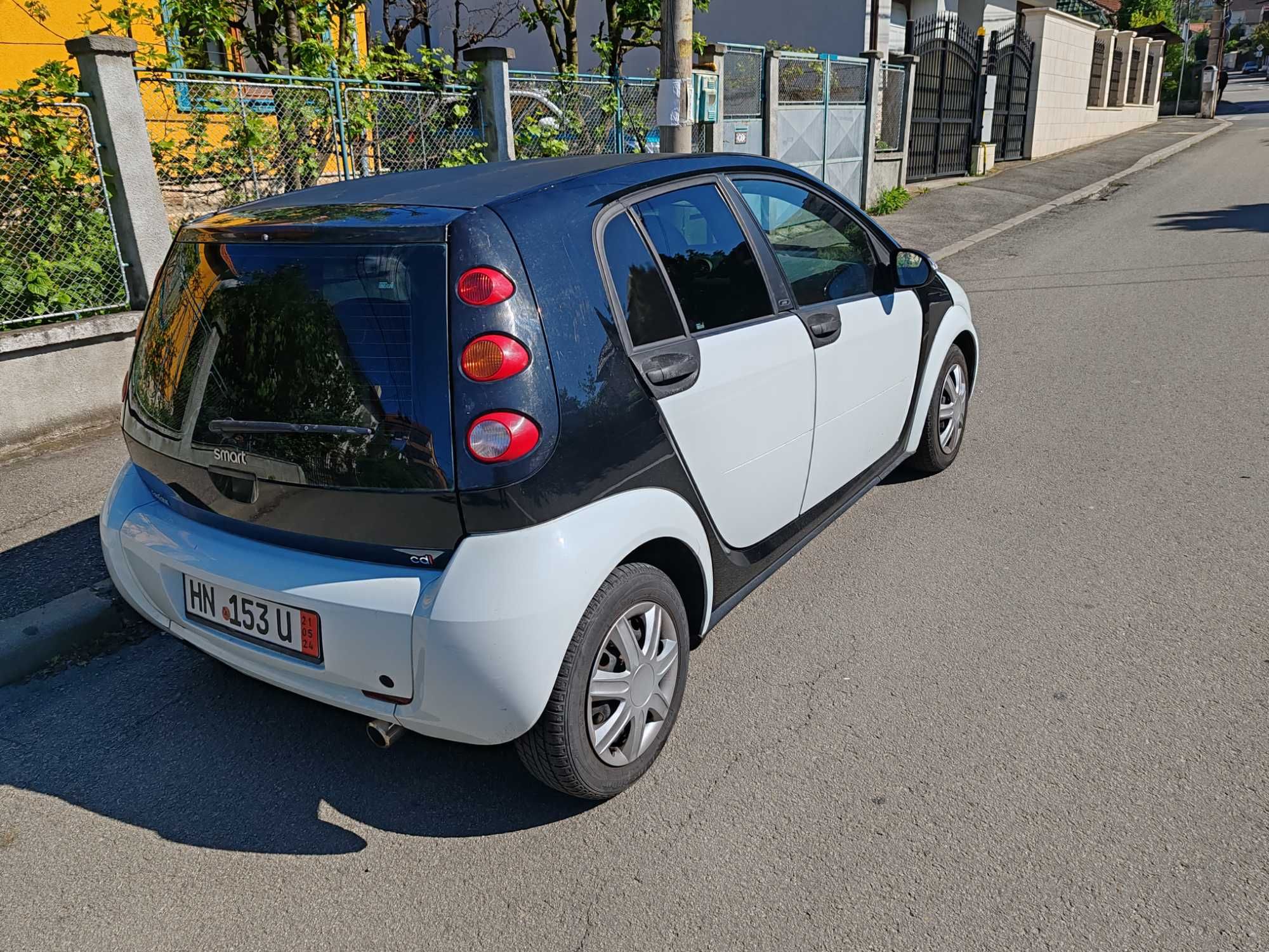 Vand auto Smart Forfour