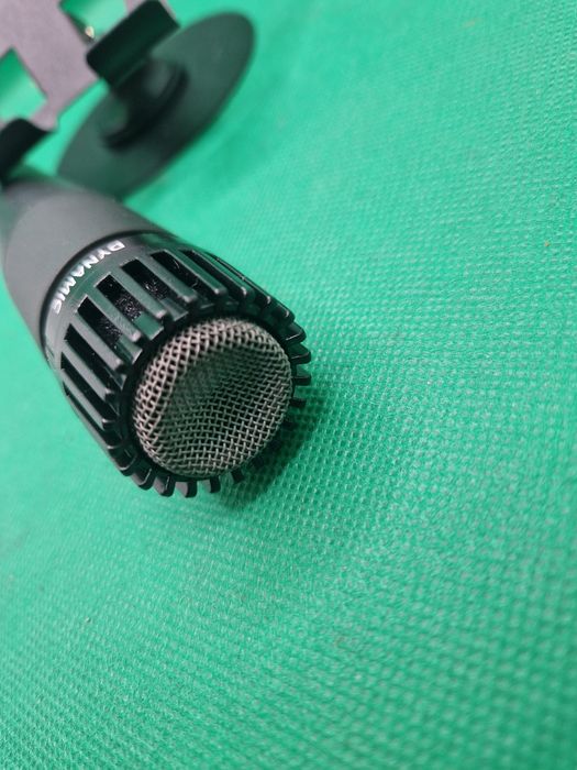 Microfon Shure SM57 •Lazar Amanet Crangasi •54270