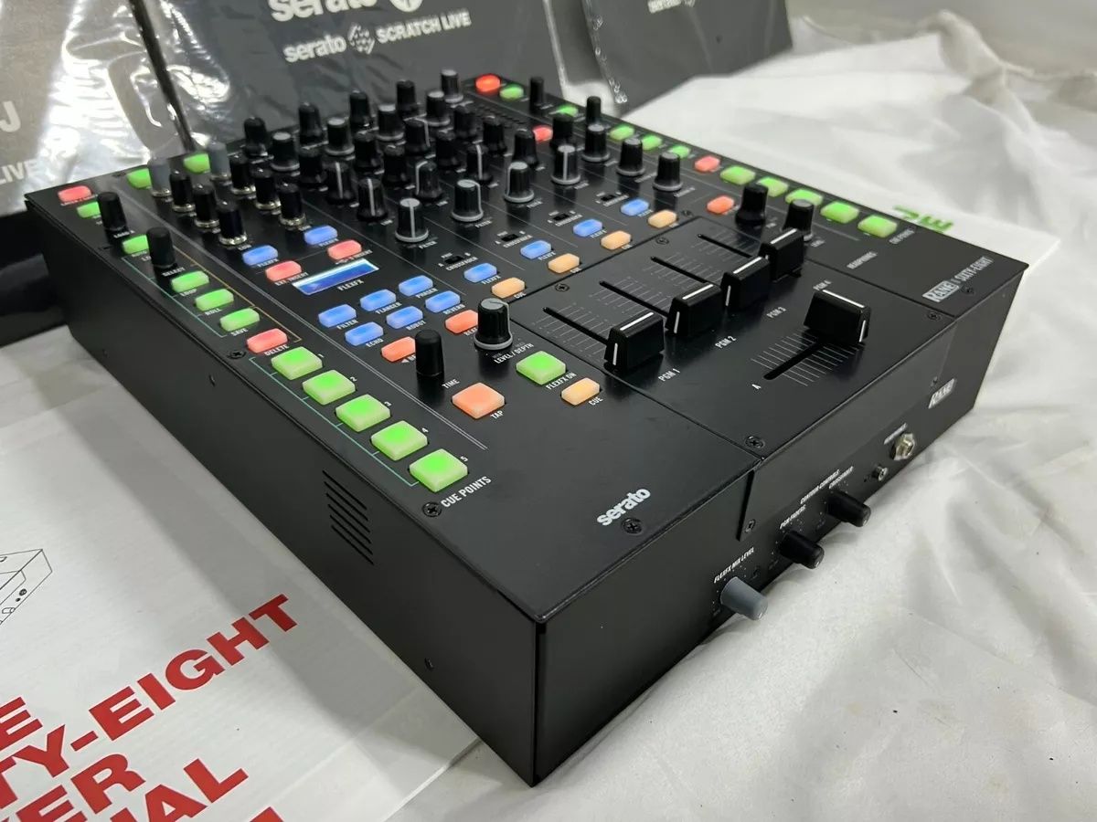 Pioneer Djs1000 Sampler ( nu Roland, Korg, yamaha )