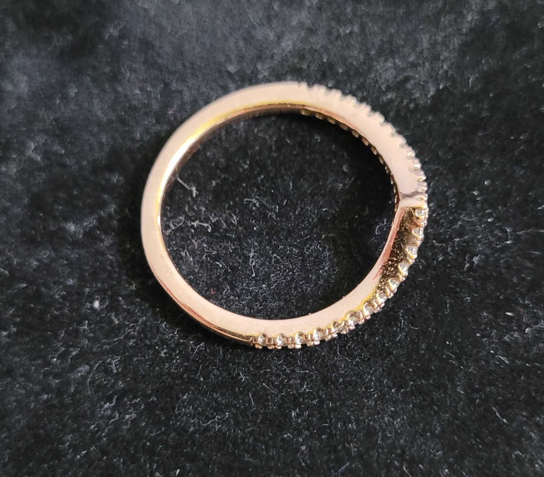 Inel Pandora Wishbone Chevron Rose Gold