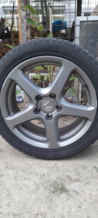 Vând URGENT URGENT URGENT jante originale  honda 5x114,3 r 17 honda cr