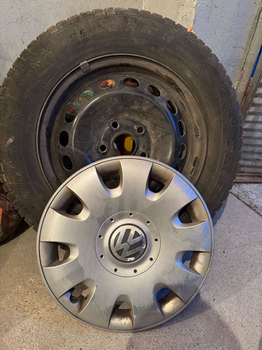 Метални джанти 15цола със зимни гуми 195/65