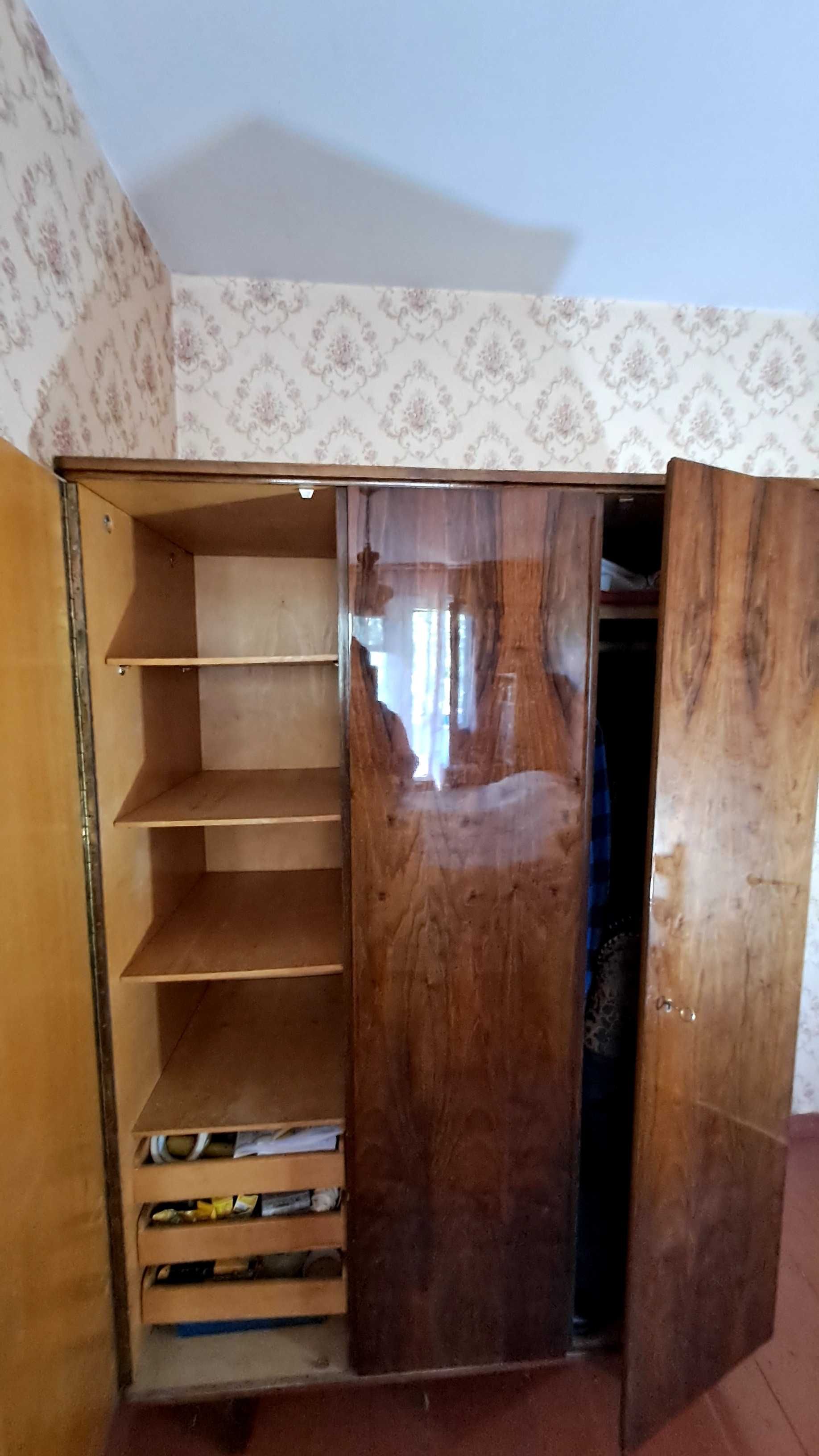 Шифоньер для одежды