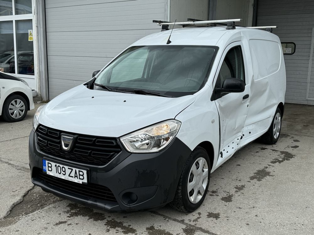 Dacia Dokker 1.5 DCI 90cp 2021 avariat