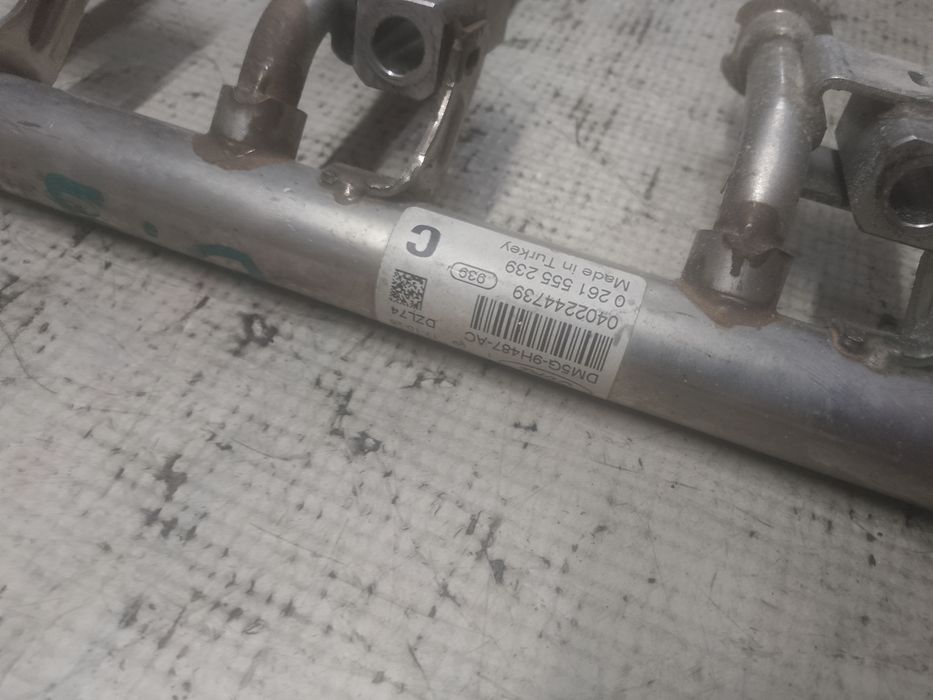 rampa plus injectoare  ford fiesta 0.9 benzina 2018