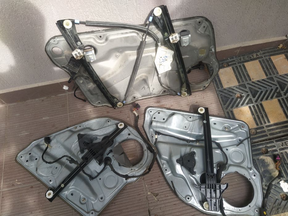 Macara geam electrica stanga dreapta fata spate Bora Golf 4