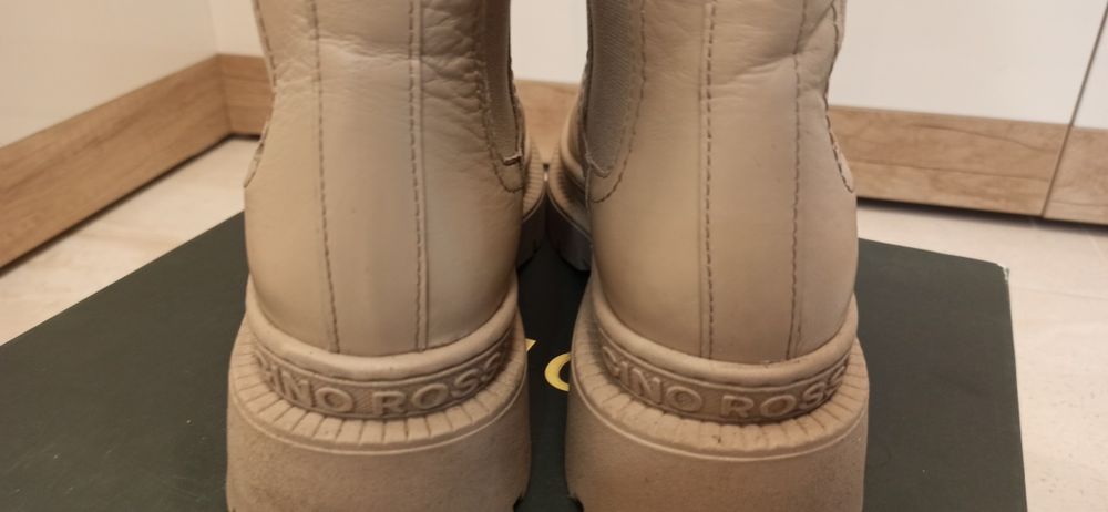 Дамски боти Gino Rossi