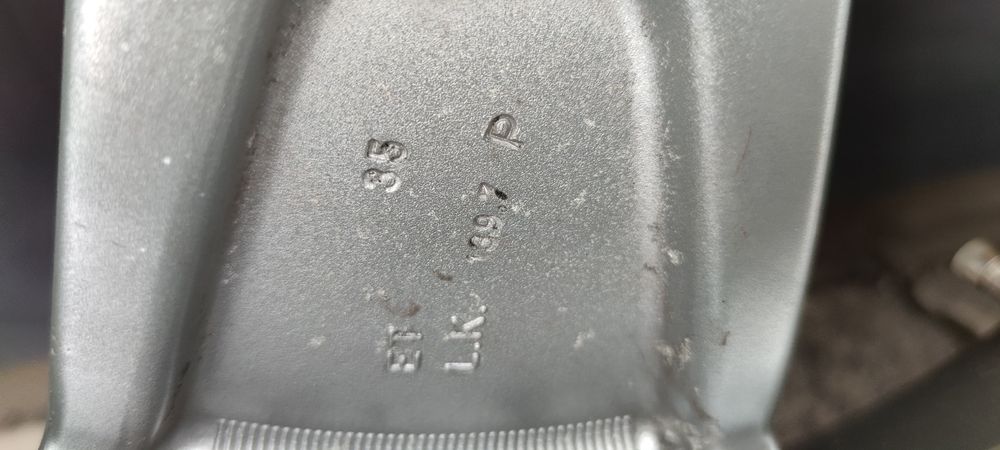 18" джанти за Тойота, Нисан, Паджеро  18 6 139.7 гуми 255 55 18