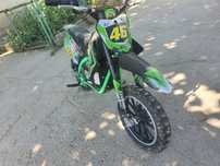 Motocicleta electrica copii.