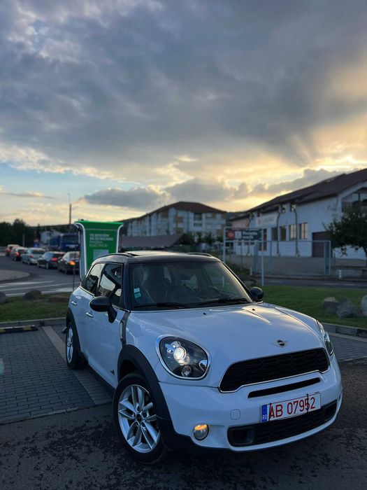 Mini Cooper FULL SD 143 CP