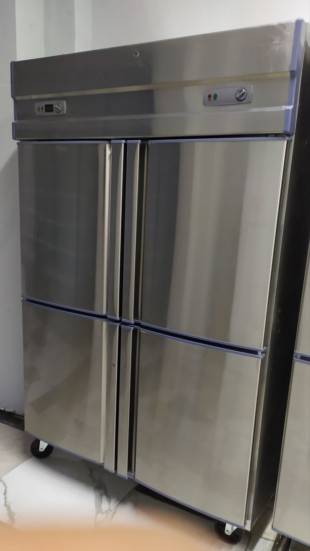 Холодильный шкаф холодильник Актобе