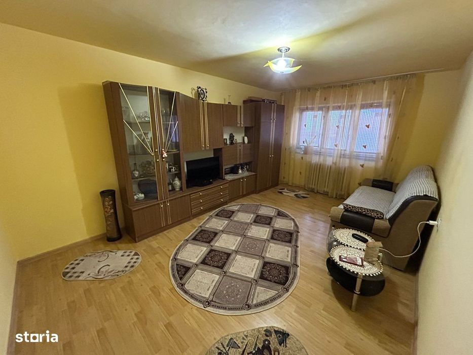 Apartament 2 camere, decomandat, parter - Blaj