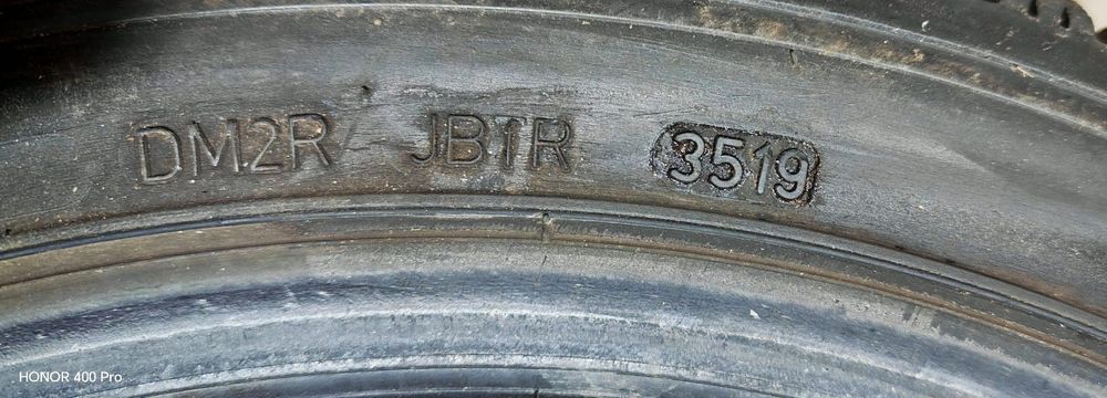 235 40 r18 iarna Dunlop