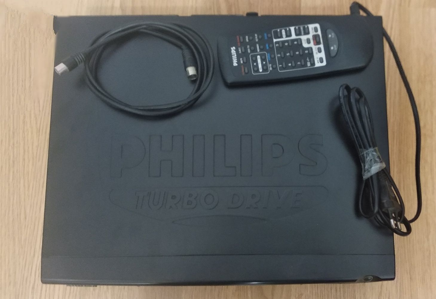 PHILIPS TURBO DRIVE Video Cassette Recorder VR255