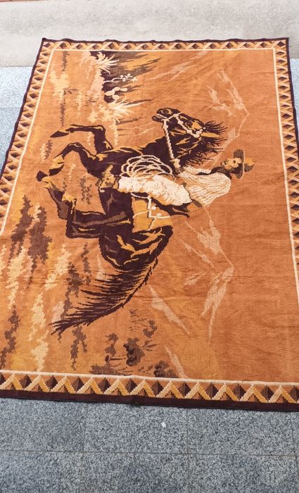 Carpeta veche, Detalii în fotografii!