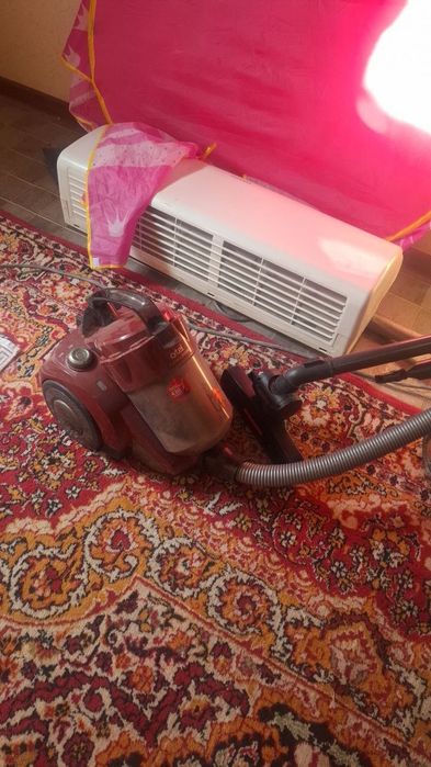 Продается швейная машина