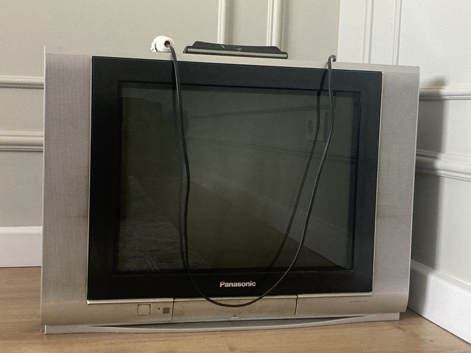 Телевизор panasonic