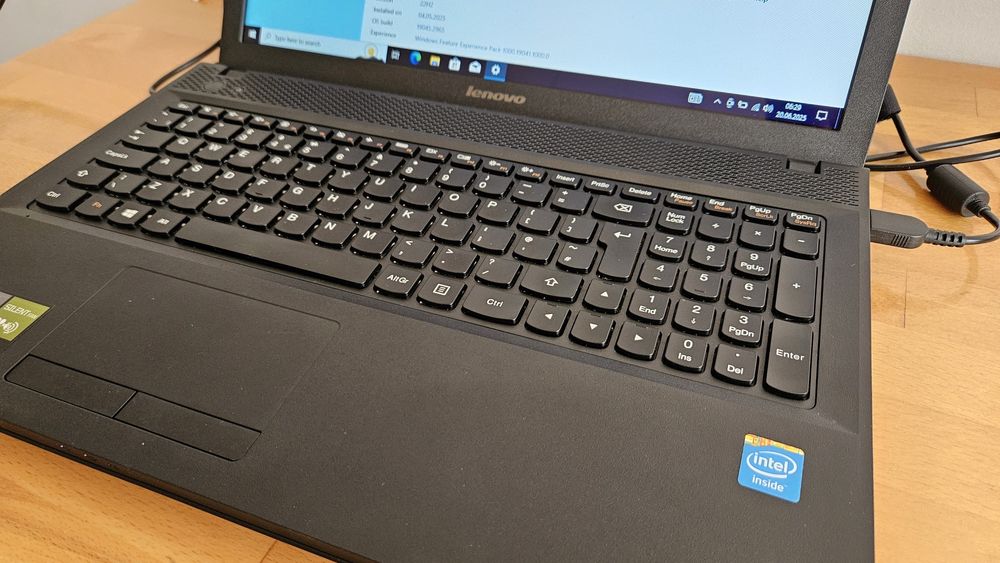 Laptop Lenovo Model G500