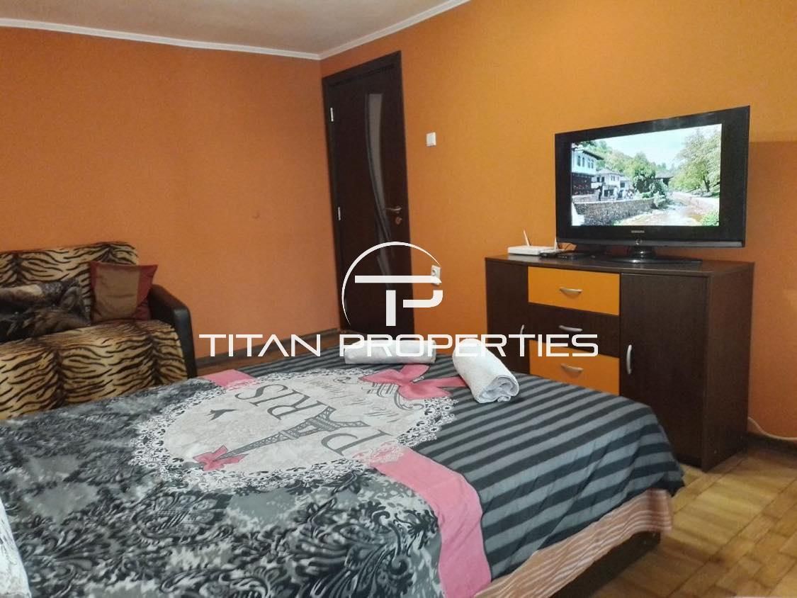 Дава се под наем Тристаен апартамент в Варна, Общината - 76 кв.м за 500 € - Снимка #4