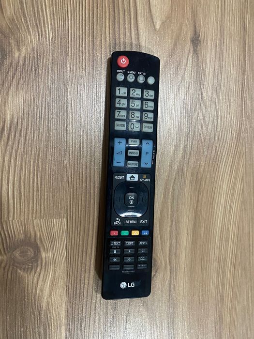 TV LG diagonala de 80 cm