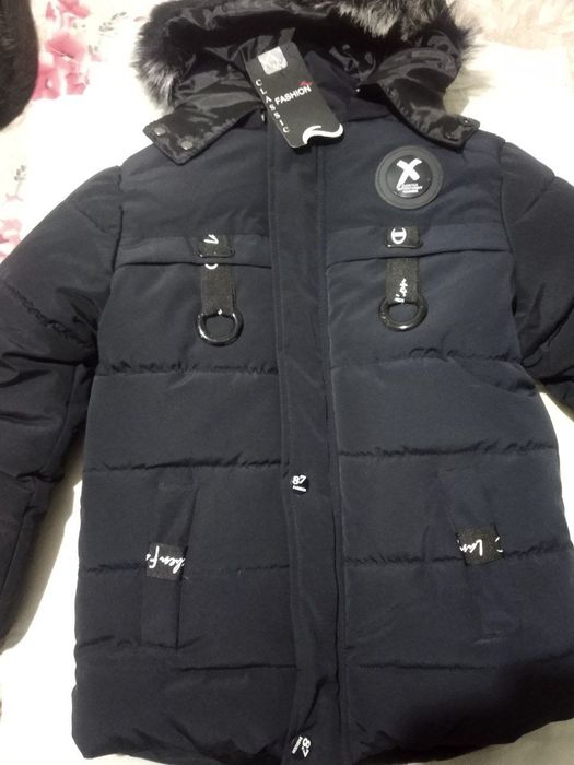 Куртка теплая на мальчика