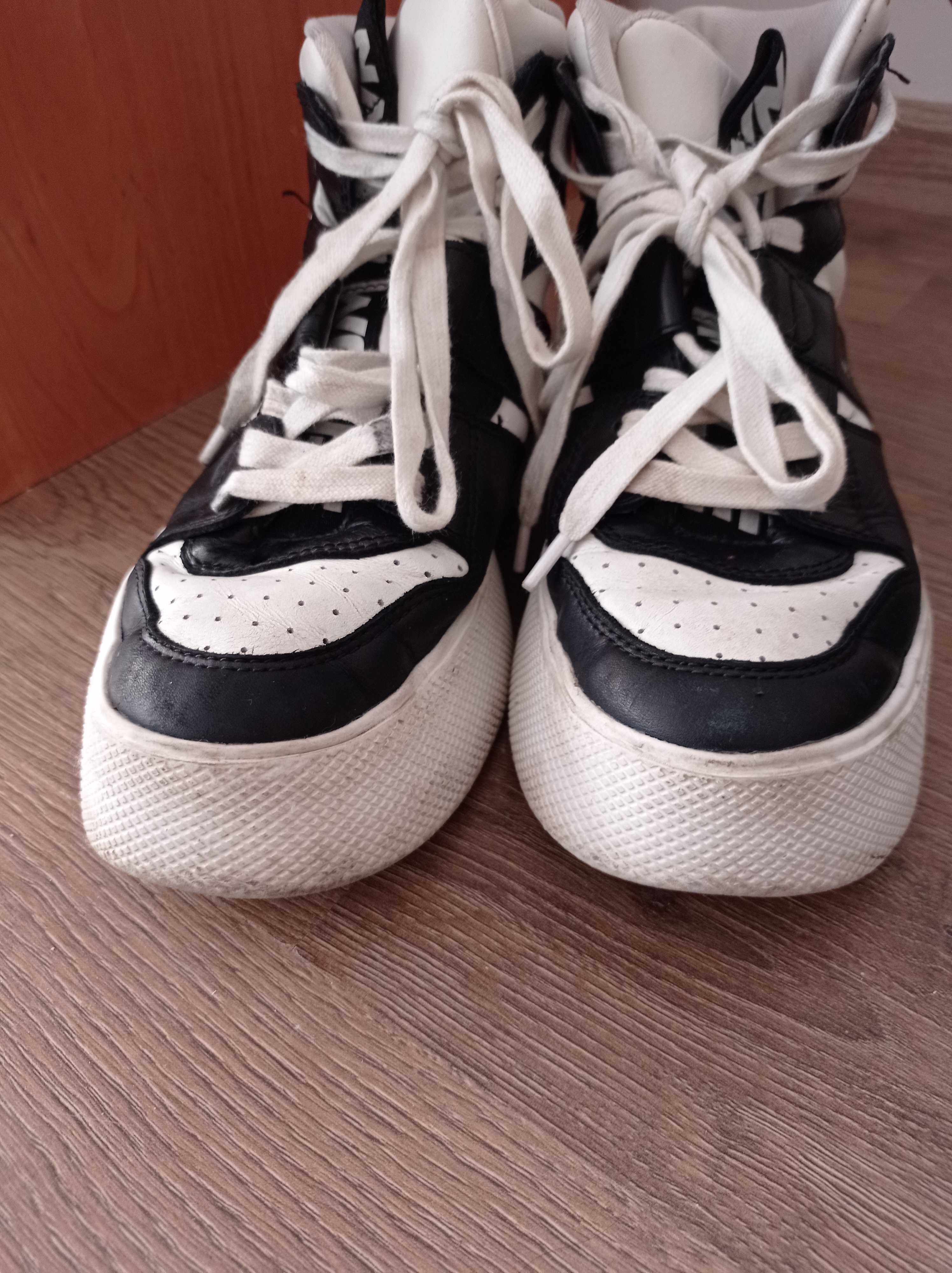 Naked Wolfe sneakers 38 номер , Arket