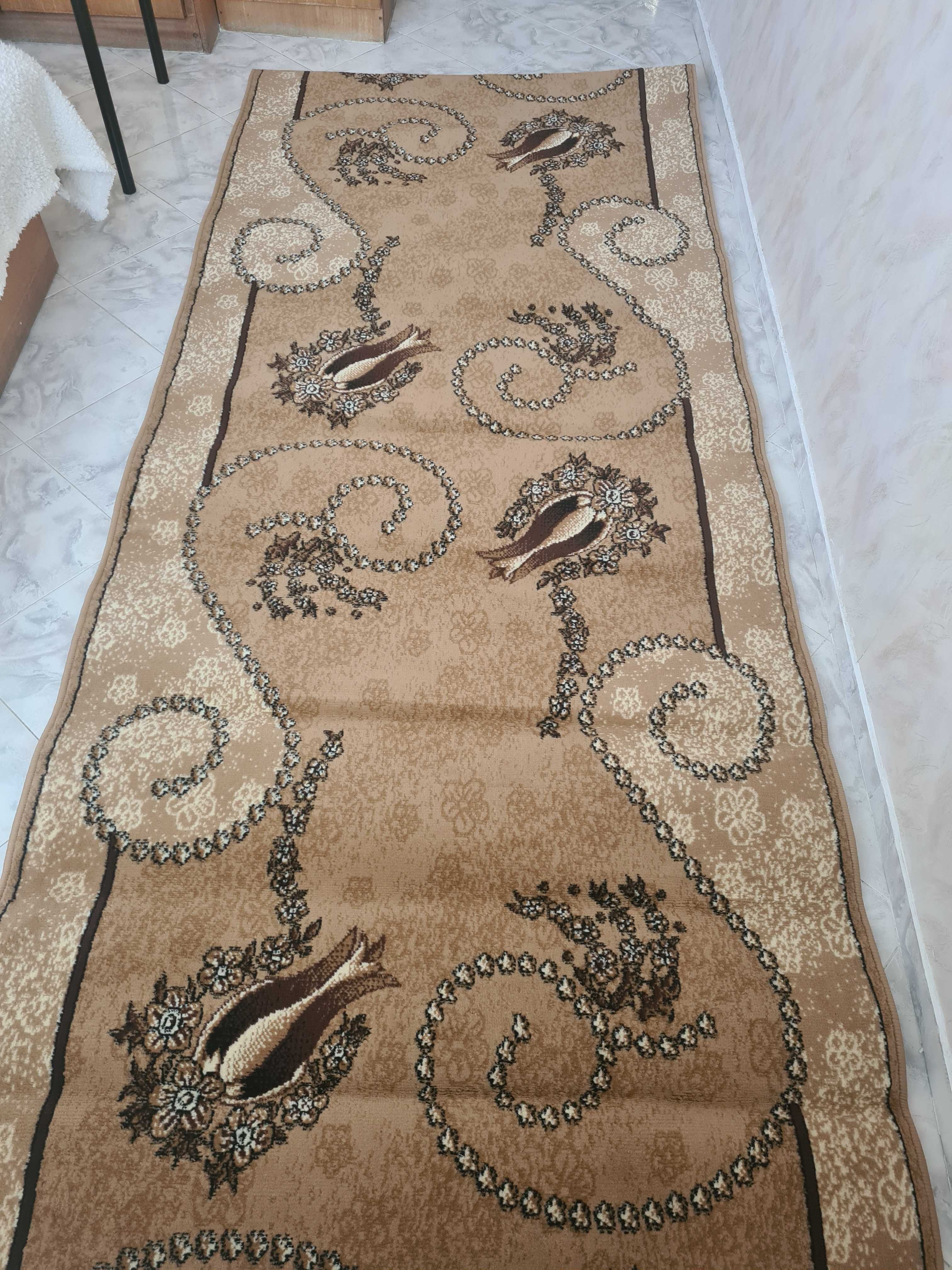 Чисто нови килими