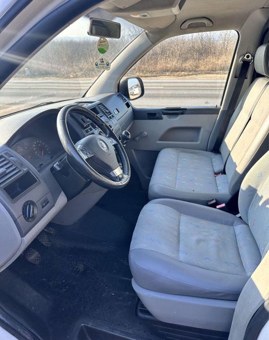 Vw t5 9 locuri 1.9 tdi