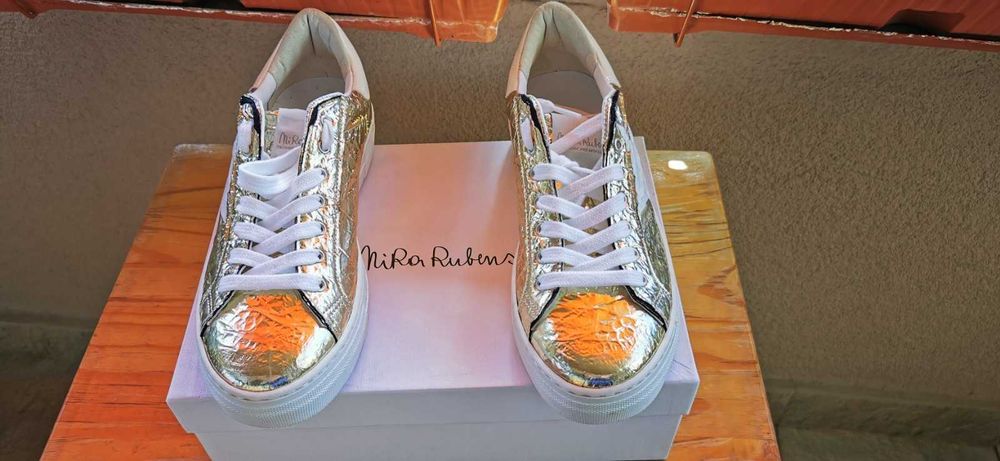 Оригинални маркови дамски маратонки / сникърси NIRA RUBENS - 37 номер