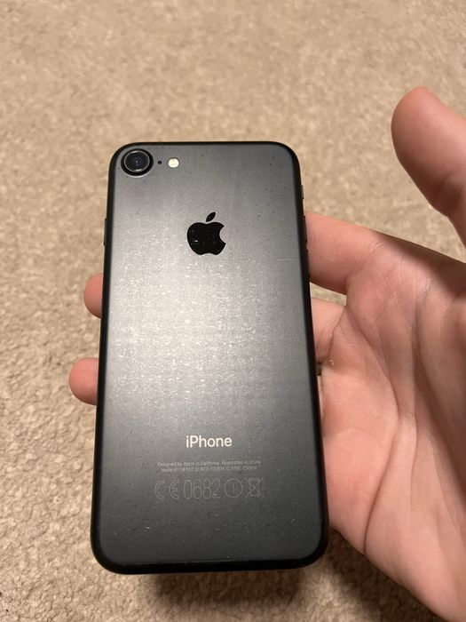 IPhone 7 32GB aproape nou