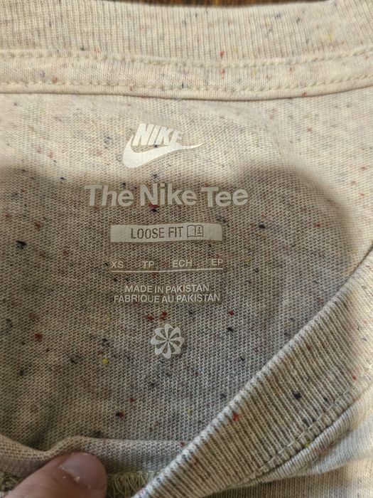 Tricou nike day floral mărimea m