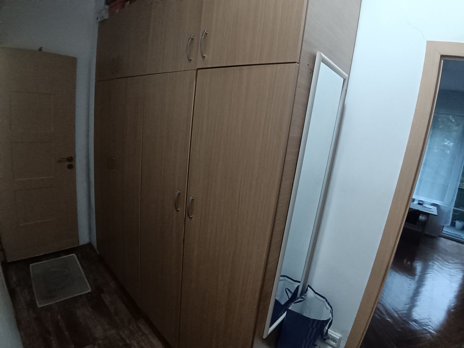 Гардероб с 4 врати и надстройка