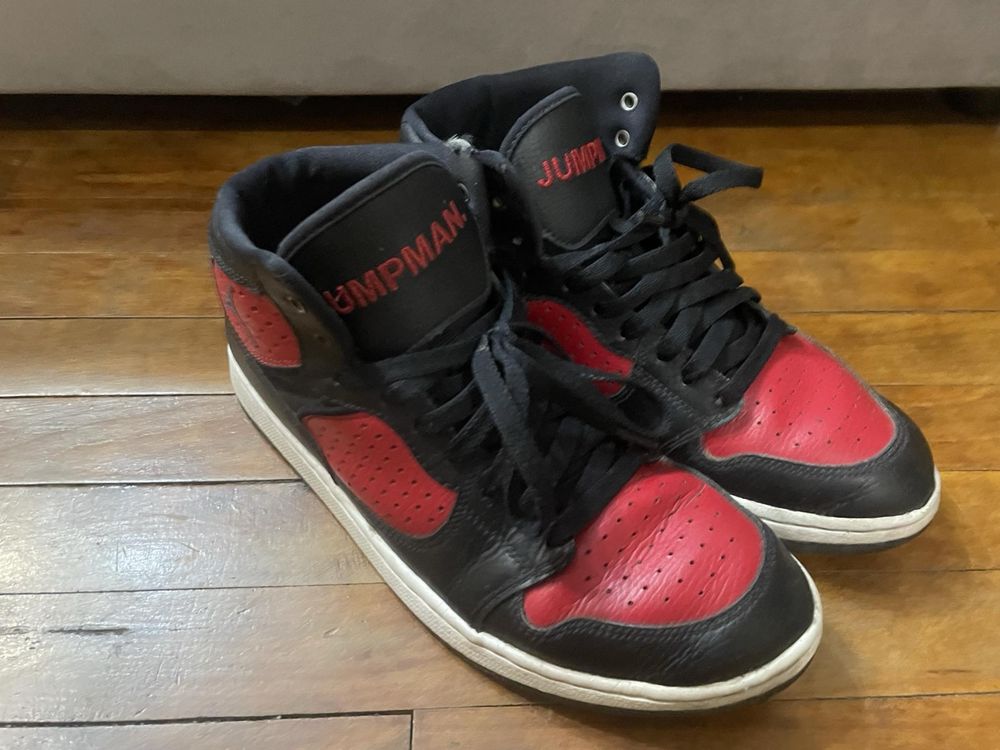 Обувки Jordan 1