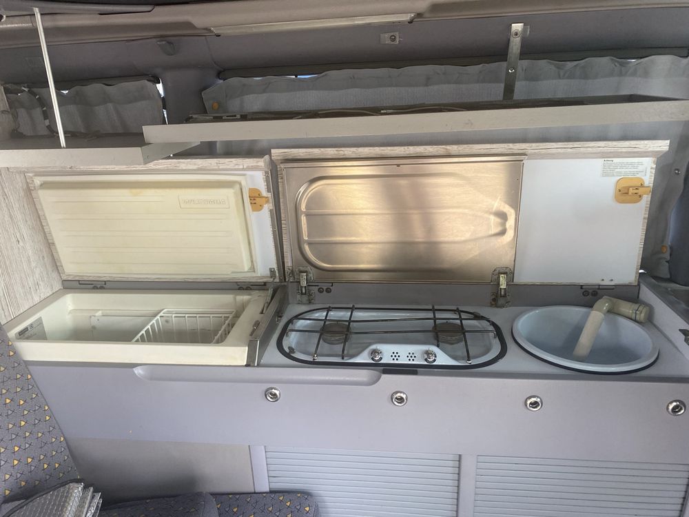 Кемпер Mercedes-Benz Westfalia