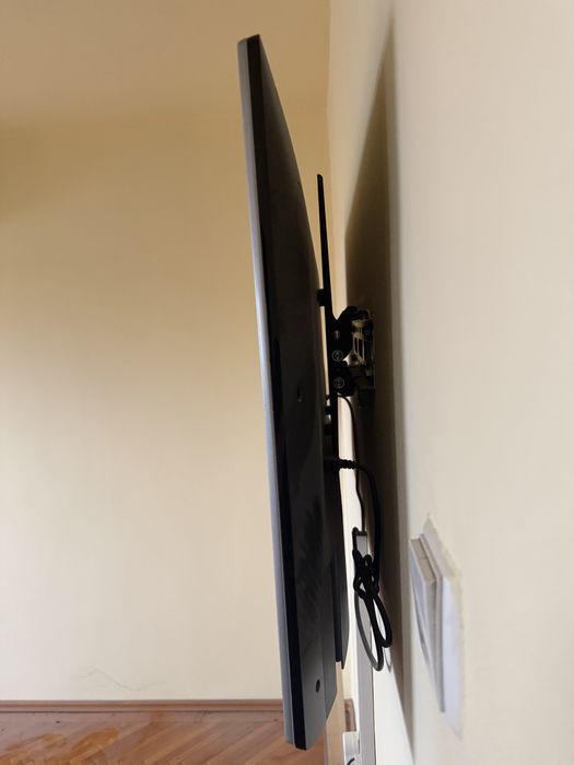 televizor lg diagonala 108