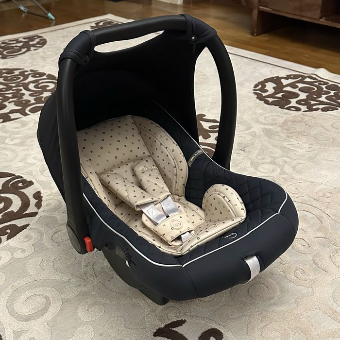 Автокресло-переноска Happy Baby Skyler V2