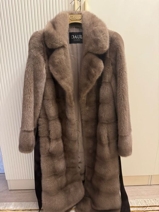 Продам норковую шубу (почти новая)