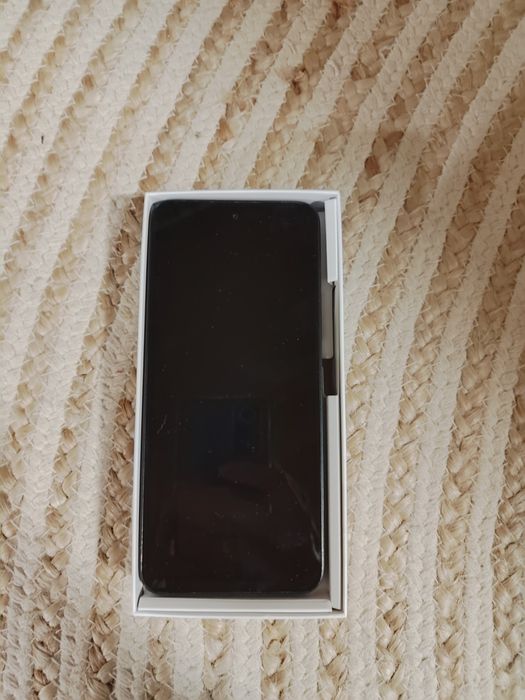 Redmi 13.8 GB RAM 256 ROM