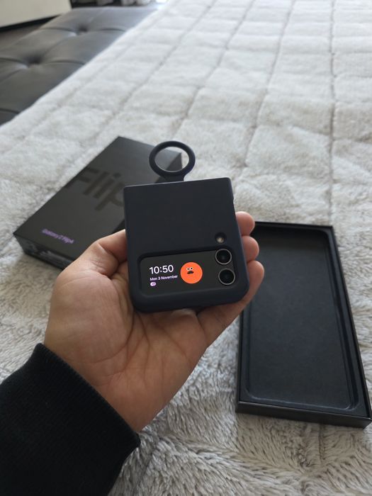 Samsung Galaxy Z FLIP4 Purple