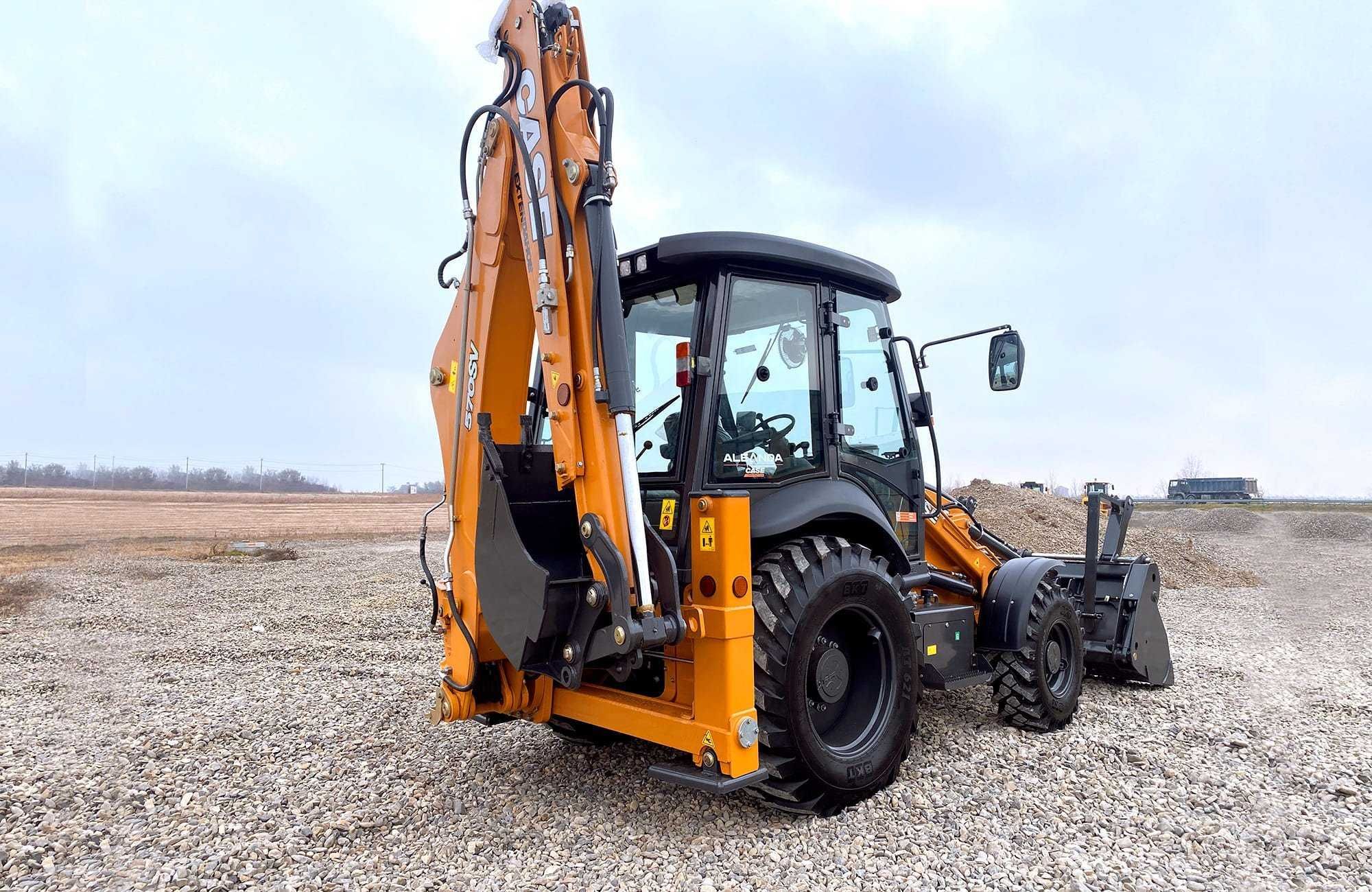Американский экскаватор-погрузчик CASE 570SV