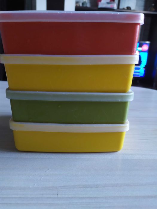 Tupperware кутии и чаши