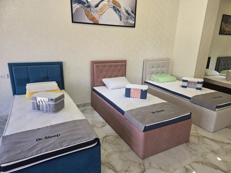 Ортопедик ва анатомик матраслар, топперлар ва ёстиклар.,