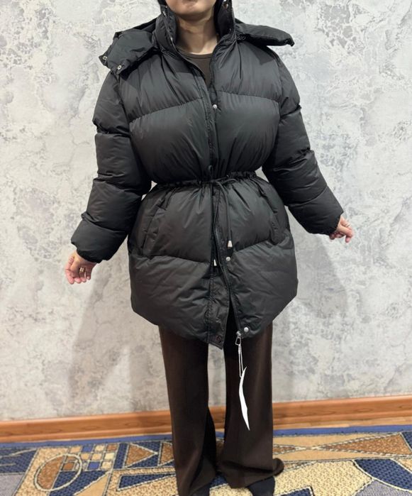 Продам новую куртку женскую