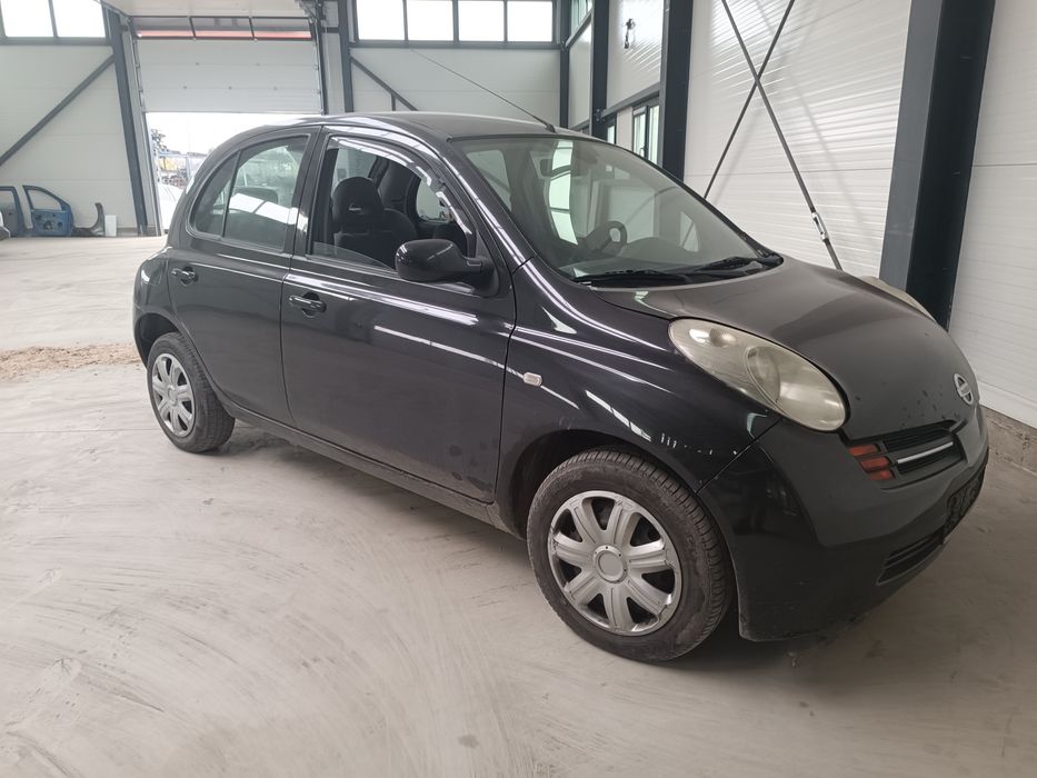 Dezmembram Nissan Micra, an 2003, motor 1.2 b