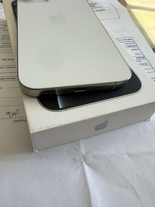 iPhone 16 Pro max White 512GB-Като нов 98% батерия  Гаранция