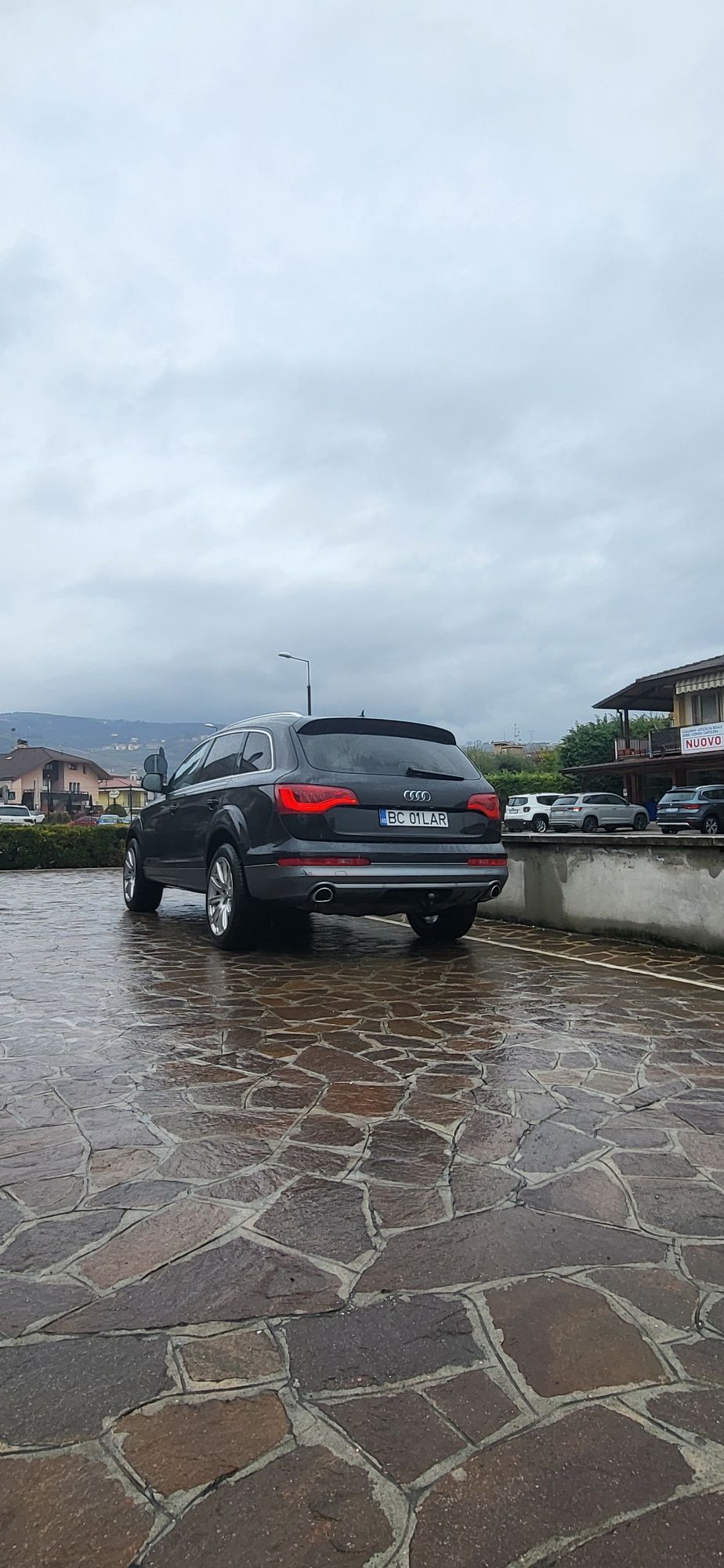 Vând Audi Q7 7 locuri