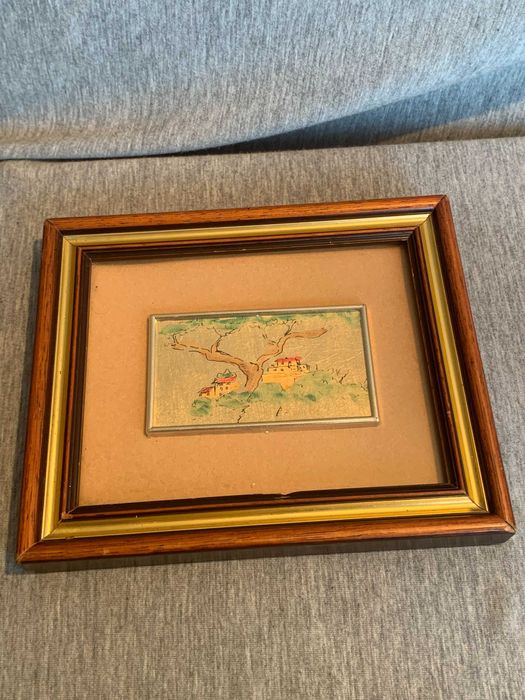 малка картина на златен лист