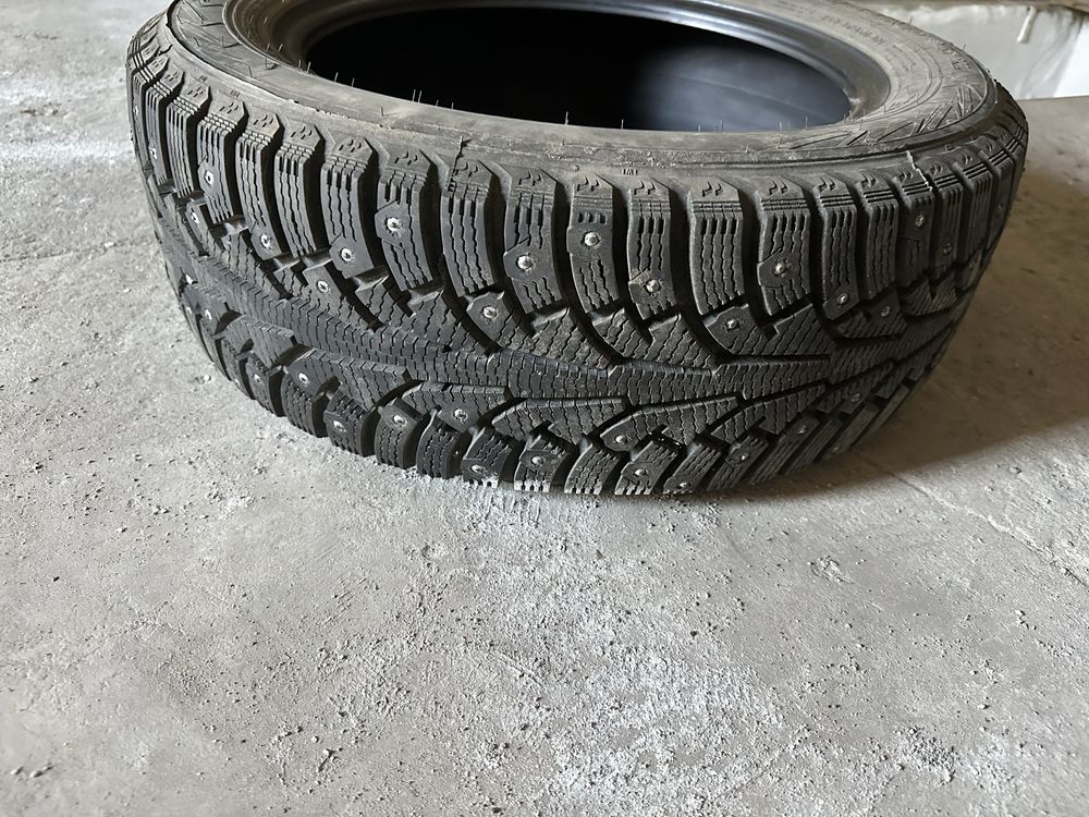 Продам зимние шины R16