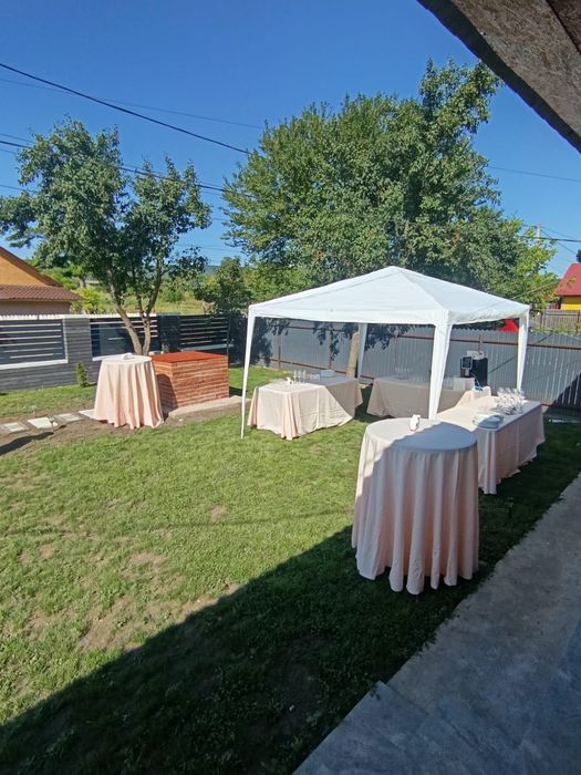 Mese, logistica pentru evenimente de închiriat
